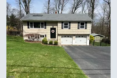 7 Alpine Dr, Butler, NJ 07405 - Photo 1