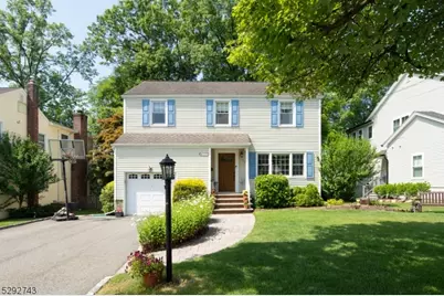 35 Concord Dr, Livingston, NJ 07039 - Photo 1