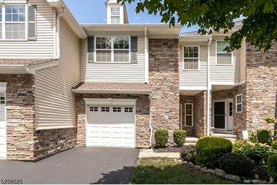 13 Scarborough Ct #13, Mount Olive, NJ 07828 - Photo 1