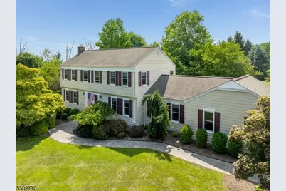 22 Timberwick Dr, Raritan Township, NJ 08822 - Photo 1