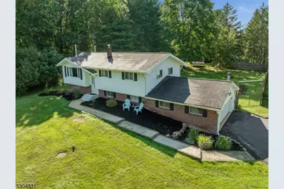 103 Fairview Rd, Kingwood Township, NJ 08825 - Photo 1