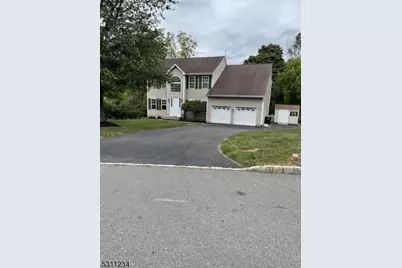 12 Crossfield Ct, Milford, NJ 08848 - Photo 1