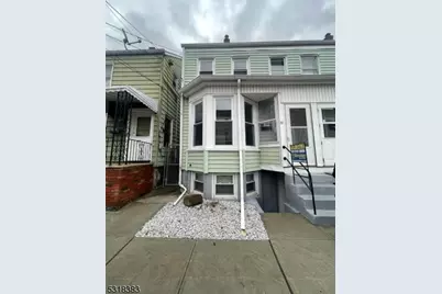 31 Catherine St, Elizabeth, NJ 07201 - Photo 1