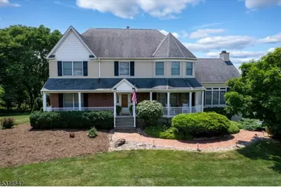 6 Trubek Farm Rd, Clinton Township, NJ 08801 - Photo 1