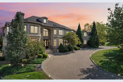 28 Overlook Rd, Livingston, NJ 07039 - Photo 1