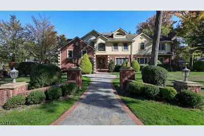 12 Mountainview Dr, Mountainside, NJ 07092 - Photo 1