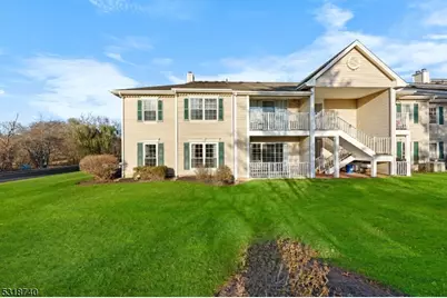 109 Reading Cir #109, Bridgewater, NJ 08807 - Photo 1