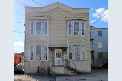 698 Market St, Newark, NJ 07105 - Photo 1