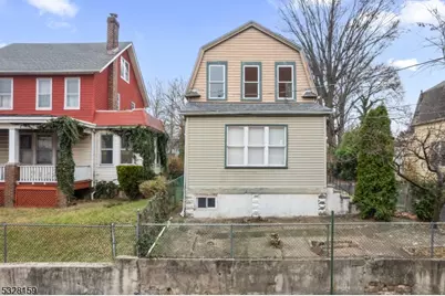 180 Madison Ave, Irvington, NJ 07111 - Photo 1