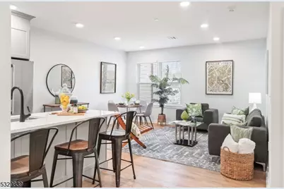 660 Bloomfield Ave, Unit #303, Bloomfield, NJ 07003 - Photo 1