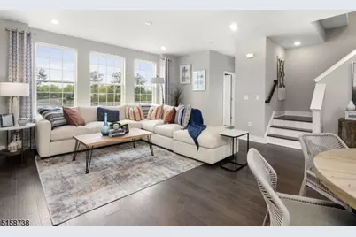 48 Gladstone Ct, Hanover Township, NJ 07981 - Photo 1