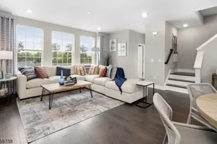 48 Gladstone Ct, Hanover Township, NJ 07981 - Photo 1