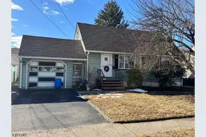 5 Wallace Ln, Woodland Park, NJ 07424 - Photo 1