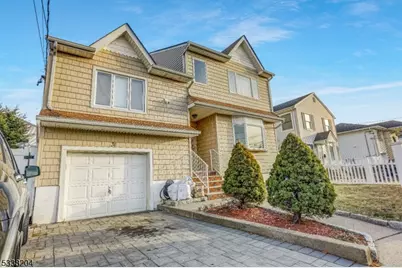 31 Hillcrest Ave, Lodi, NJ 07644 - Photo 1