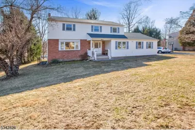 7 Tallwood Ct, Parsippany, NJ 07950 - Photo 1