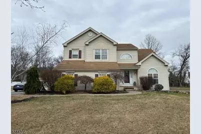 713 Colonial Ct, Branchburg Township, NJ 08876 - Photo 1