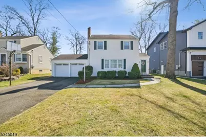34 Winchester Rd, Livingston, NJ 07039 - Photo 1