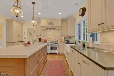 8 Pine Hollow, Bernardsville, NJ 07924 - Photo 1