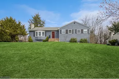 4 Berry Ln, Randolph Township, NJ 07869 - Photo 1