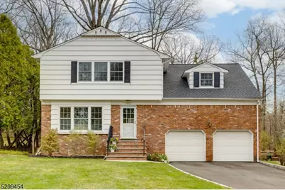 2626 Crest Ln, Scotch Plains Township, NJ 07076 - Photo 1