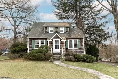21 Lakeside Dr, Parsippany, NJ 07005 - Photo 1