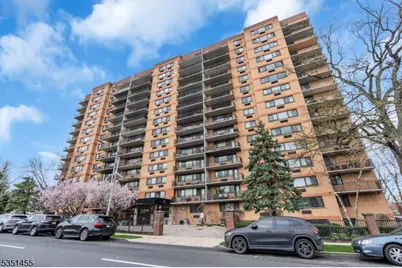 60 Parkway Dr #8E, East Orange, NJ 07017 - Photo 1