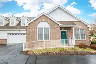 17 Suzanne Dr, Raritan Township, NJ 08822 - Photo 1