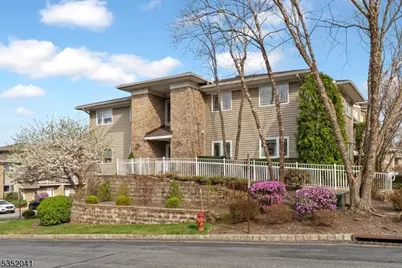 8 Wilshire Ter #8, Kinnelon, NJ 07405 - Photo 1