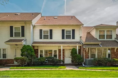 21 Harwich Village C7021, Scotch Plains Township, NJ 07076 - Photo 1