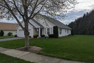 7 Derby Ln, White Township, NJ 07823 - Photo 1