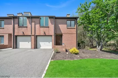 31 Stepping Rdg, North Caldwell, NJ 07006 - Photo 1