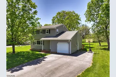 27 Roanoke Rd, Bridgewater, NJ 08807 - Photo 1