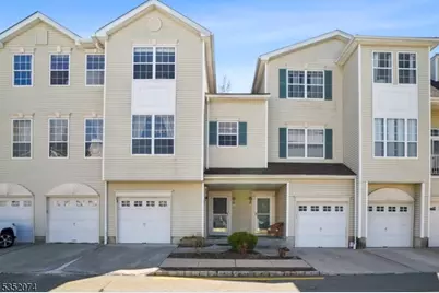 68 Hancock Dr, Morris Township, NJ 07960 - Photo 1