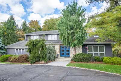 31 Aspen Dr, Livingston, NJ 07039 - Photo 1