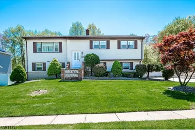 807 New Dover Rd, Edison, NJ 08820 - Photo 1