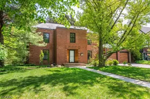 581 Ridgewood Ave, Glen Ridge, NJ 07028 - Photo 1