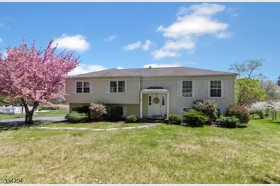 27 Douglas Drive, Washington Township, NJ 07853 - Photo 1