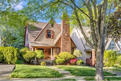 35 Burnett St, Glen Ridge, NJ 07028 - Photo 1