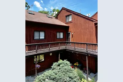 5 Powderhorn Ct #8, Vernon, NJ 07462 - Photo 1