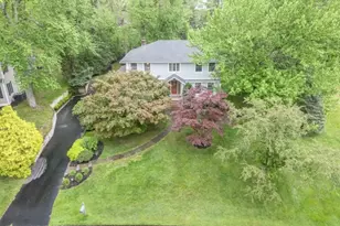 10 Pembrooke Rd, Chatham Township, NJ 07928 - Photo 1