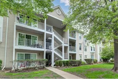 225 Larch Ln, Mahwah, NJ 07430 - Photo 1