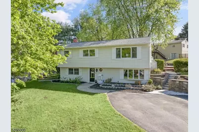 7 Bettino Dr, Ogdensburg, NJ 07439 - Photo 1