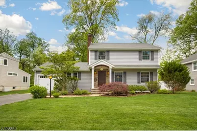 12 Borden Pl, Livingston, NJ 07039 - Photo 1
