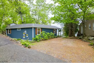 2 Knollwood Pl, Hopatcong, NJ 07821 - Photo 1