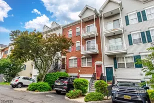 37 Krueger Ct, Newark, NJ 07103 - Photo 1