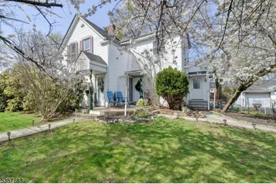 111 Long Hill Rd, Little Falls Township, NJ 07424 - Photo 1