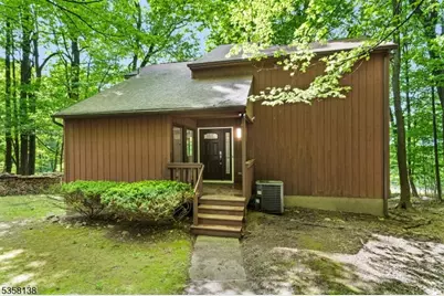 19 Village Way #7 H, Vernon, NJ 07462 - Photo 1