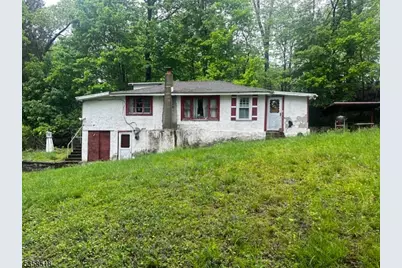 13 Maine St, Jefferson Township, NJ 07849 - Photo 1