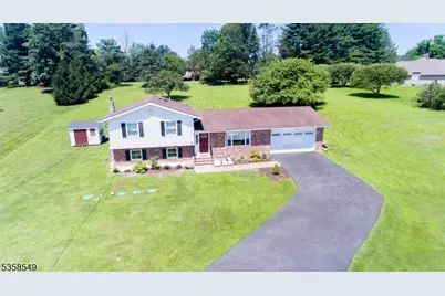 5 Mountain View Dr, Wantage, NJ 07461 - Photo 1