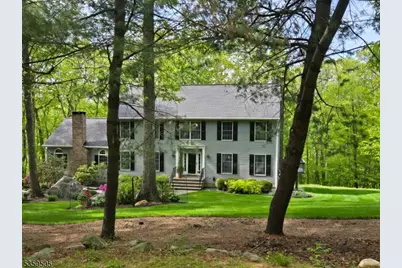 33 Bel Air Dr, Sparta Township, NJ 07871 - Photo 1